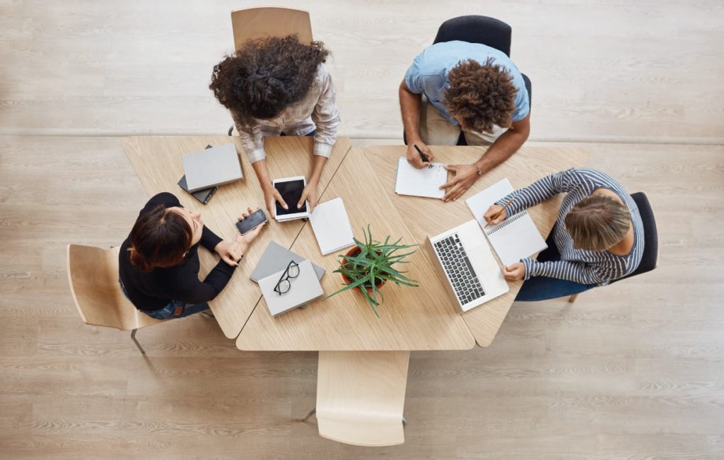 furnished hot desks